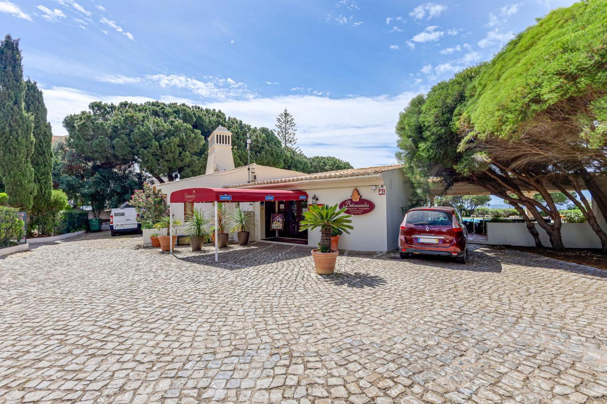 Apartment With 2 Bedrooms, 2M To The Beach Armação de Pêra Exterior foto