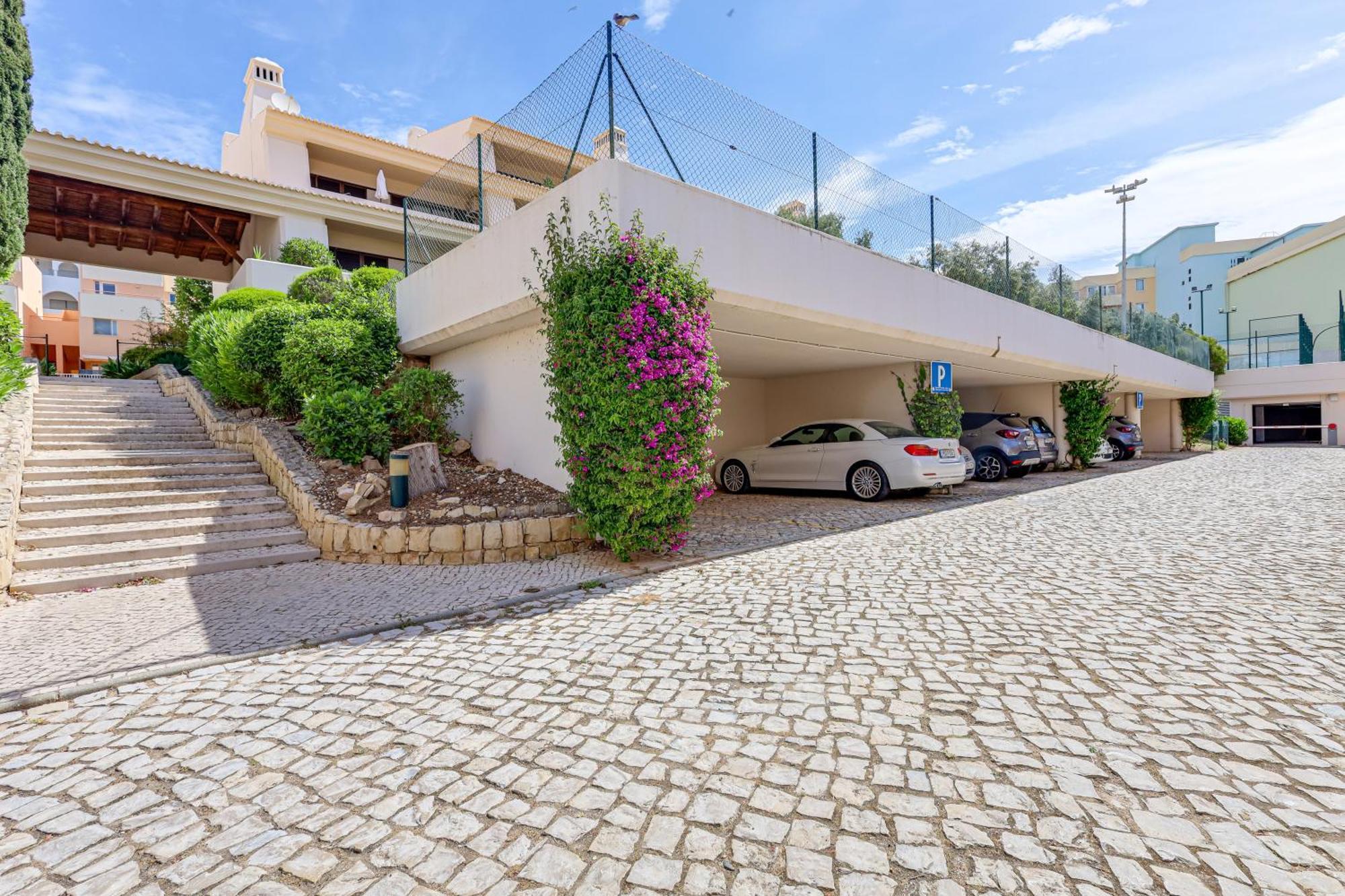 Apartment With 2 Bedrooms, 2M To The Beach Armação de Pêra Exterior foto